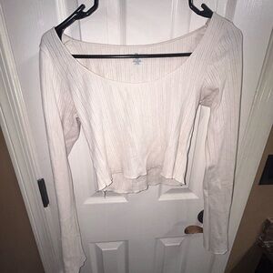 Brandy Melville McKenna cropped long sleeve.